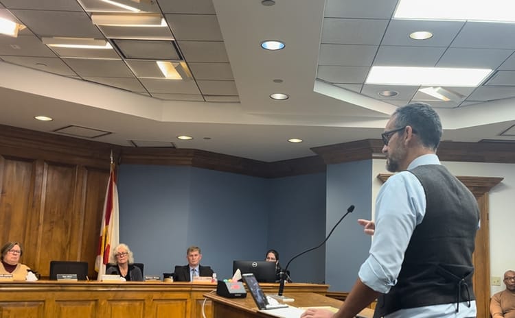 Man Speaks to Gainesville City and Alachua County Commissioners on Making Florida Hands Free