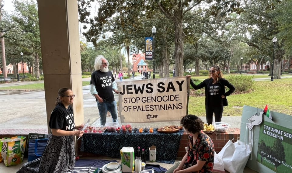 Press Release: Gainesville JVP Holds Tu B’Shvat at UF